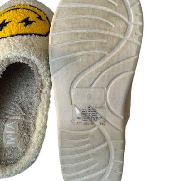 Mia Smiley Face Faux Fur Slippers Size 9M Beige & Yellow Cozy Comfort Footwear - Picture 4 of 5